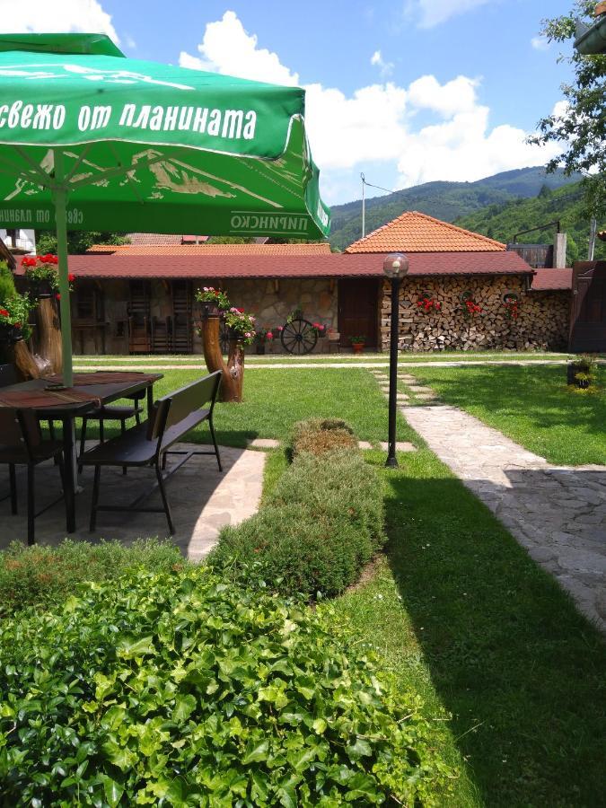 Hotel Стар Мерак Ribarica Exterior foto
